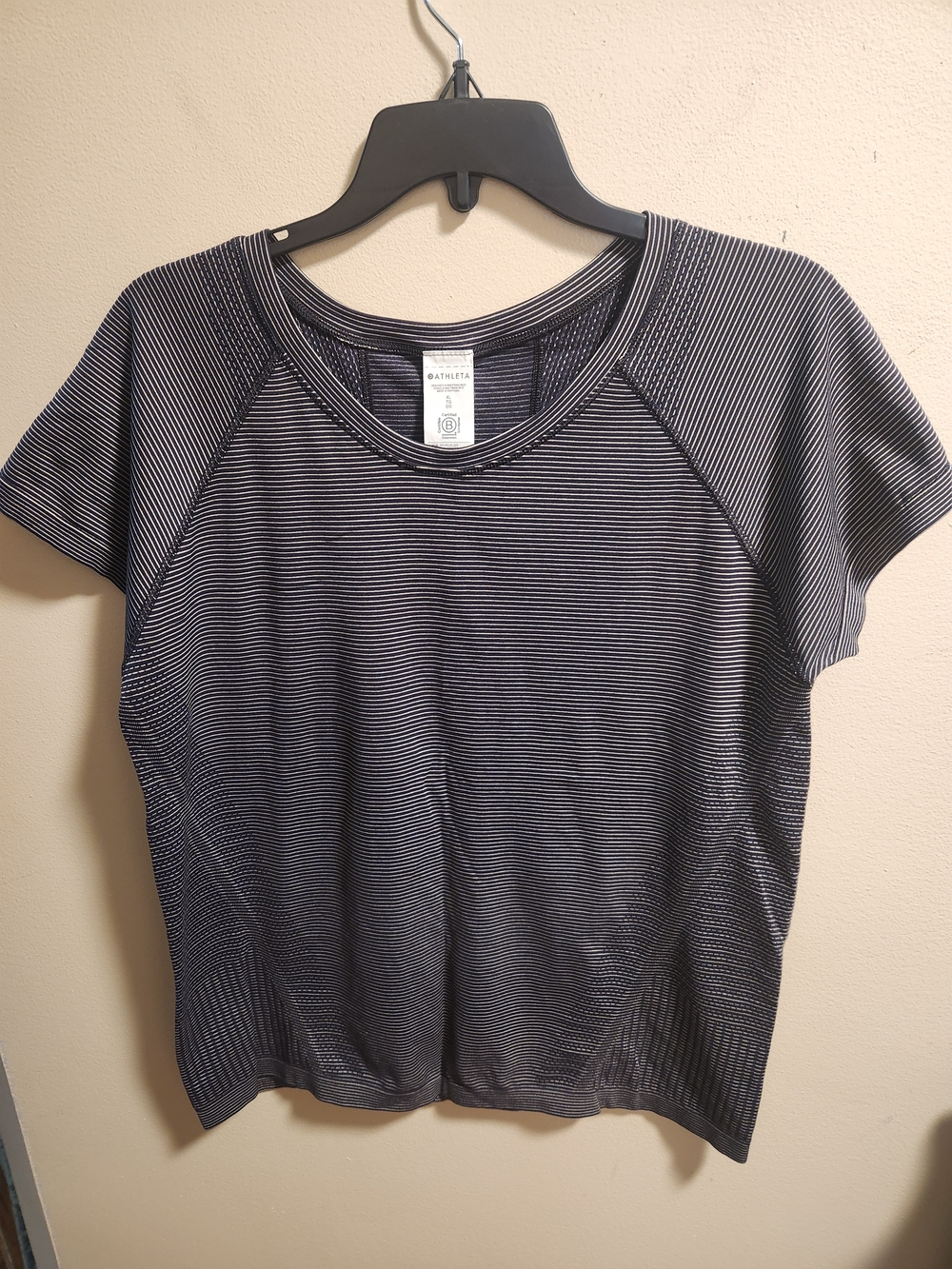 Athleta Momentum Seamless Tee